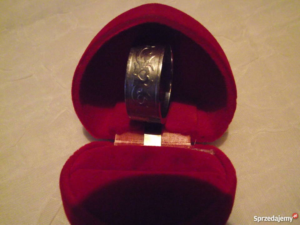 MĘSKA OBRĄCZKA SREBRZONA Z ORNAMENTAMI r 23 sprzedam