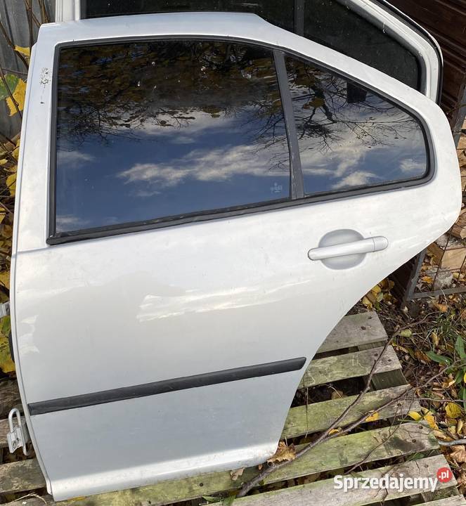 Volkswagen bora 19tdi na części Rok produkcji 2000 Bisztynek