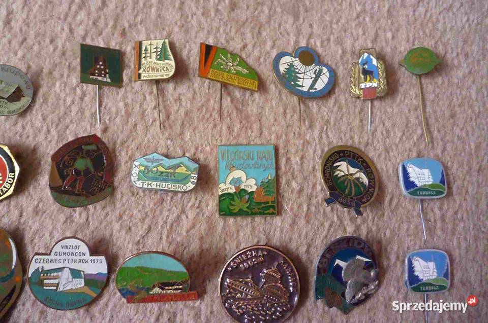 ZESTAW ODZNAK PTTK STARE I INNE 82 małopolskie Kraków sprzedam