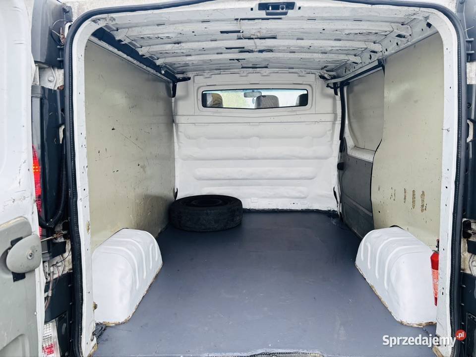 Renault Trafic 25dCi w stanie elektryczne lusterka sprzedam