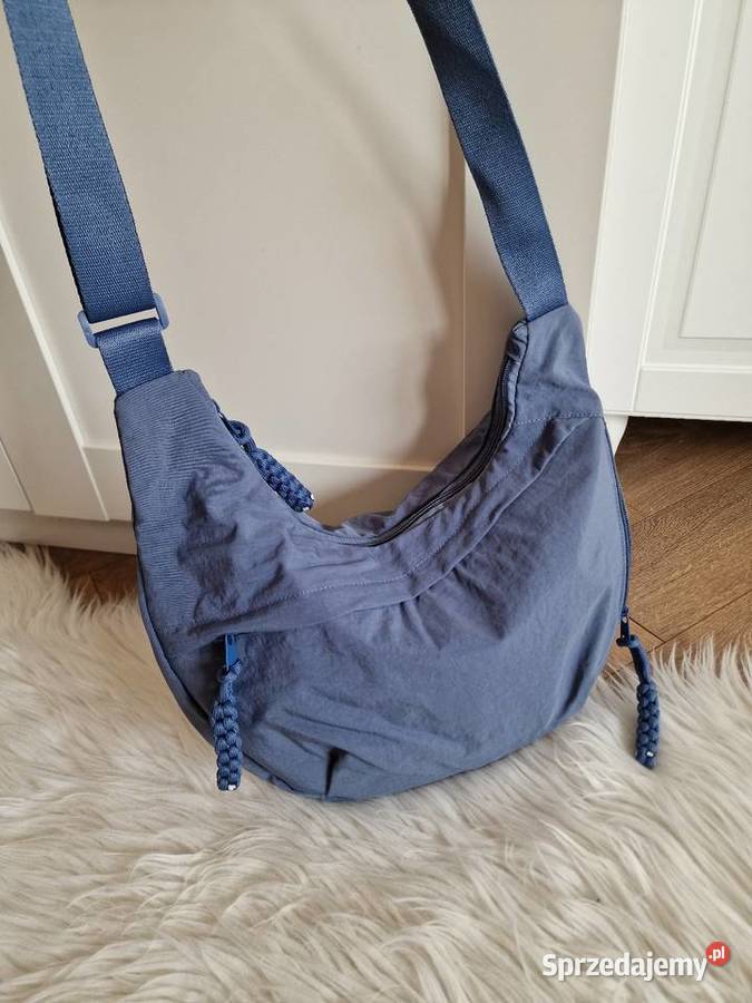 Torba na ramię niebieska miejska torebka
