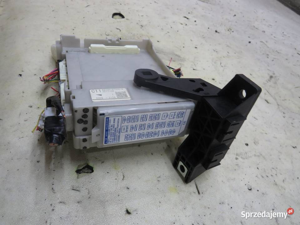 SKRZYNKA BSI PRIUS 3 III 8273047500A