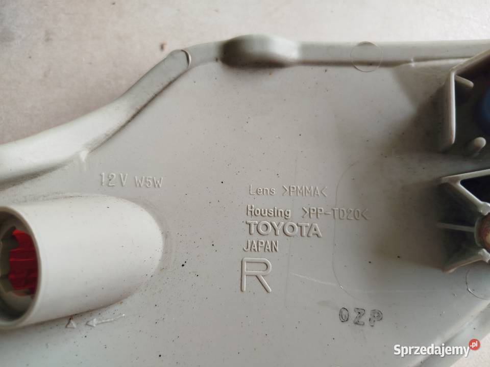 Lampa tył prawa Lexus RX 350 RX450 RX450H do osobowe Grybów