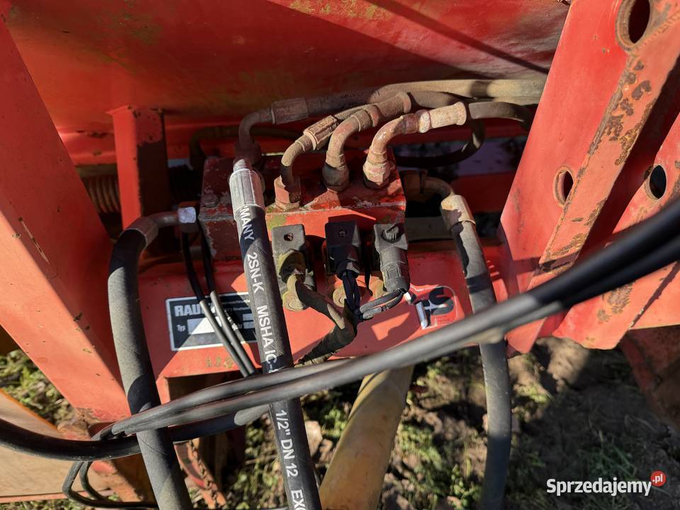 Rozsiewacz nawozu Rauch Beta 1100H Elektrozawory Godziesze Wielkie