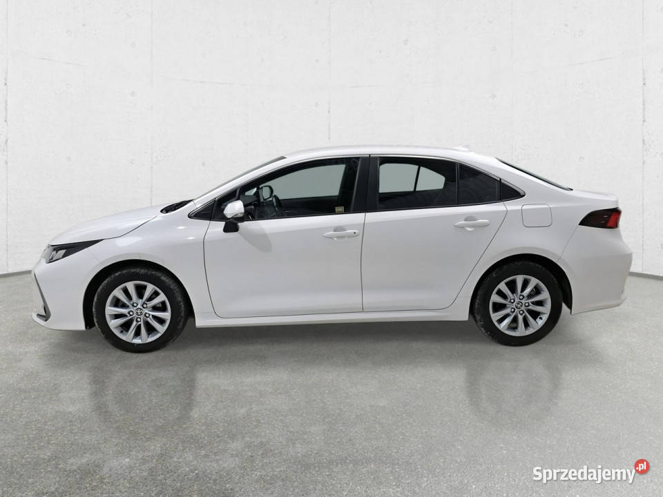 Toyota Corolla Seria E16 2012 Komorniki