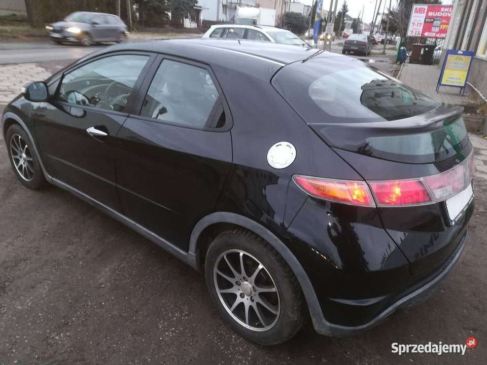 HONDA CIVIC 18i 2007 Ufo klima alu ładna 210tkm Hatchback Samochody osobowe