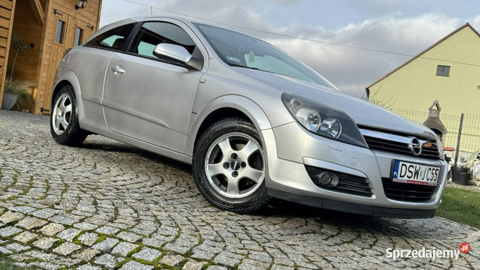 Opel Astra GTC 14 Benz 90 ZAREJESTROWANY w Opel Strzegom