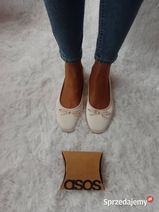 41 ASOS Design Kremowe baleriny z kokardką z Moda i Styl Kraków