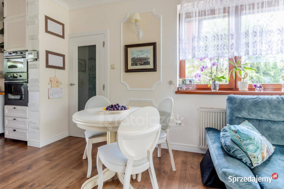 Sprzedaż domu wolnostojącego 200m2 Kąpino 9950zł/m2