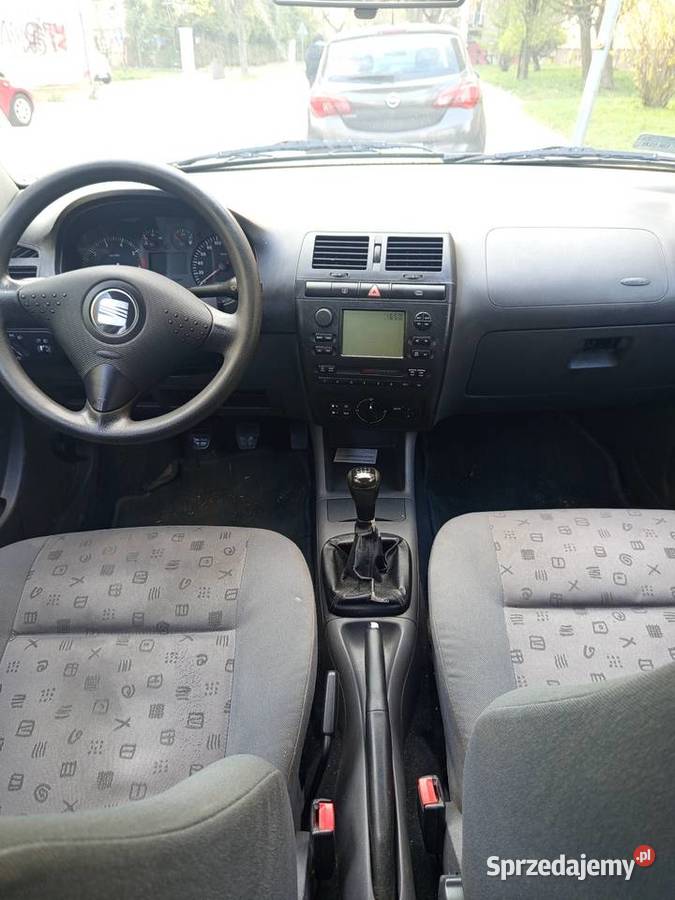 Sprzedam Seat Ibiza 14 60 Benz zielony Łódź