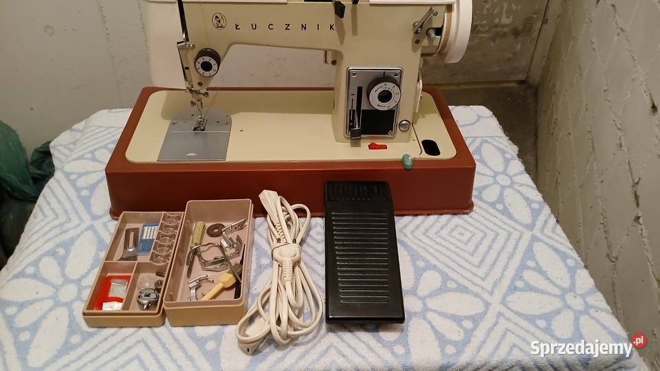Sprzedam maszynę do szycia Łucznik 451 Pozostałe Zgierz