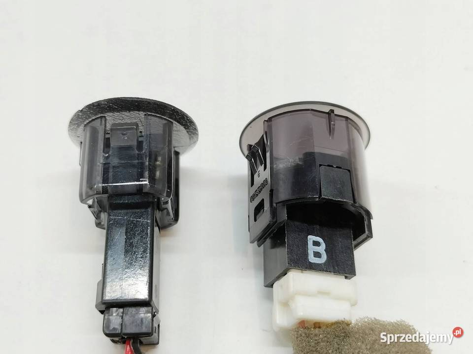 CZUJNIK SENSOR ZMIERZCHU NASŁONECZNIENIA Części samochodowe świętokrzyskie