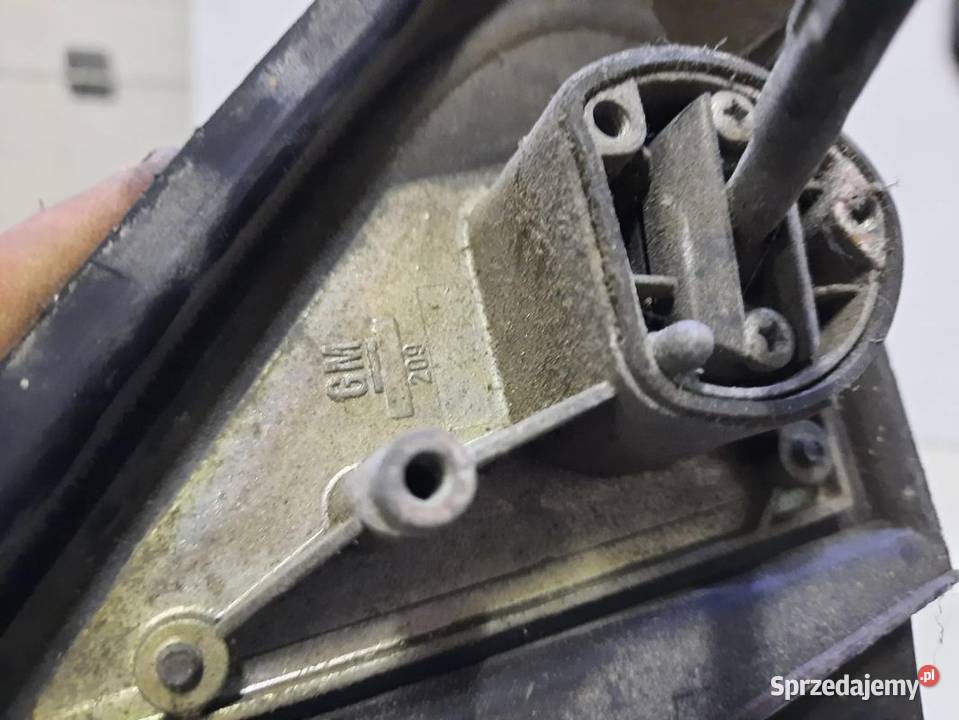 11SLusterko zewnętrzne Opel Ascona C lewe Włoszczowa