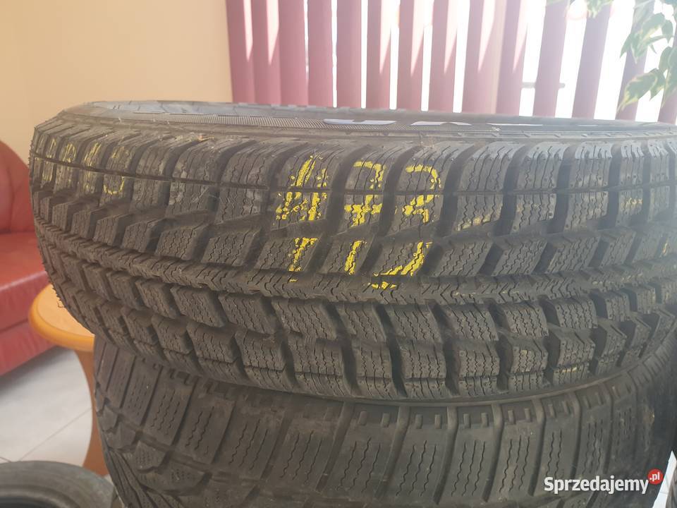 Opona Federal Himalaya W52 zima 16560R15 Dobre Miasto