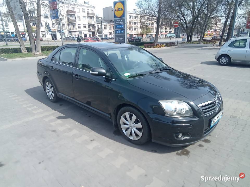 Sprzedam Toyota Avensis Salon polskapierwszy nieuszkodzony