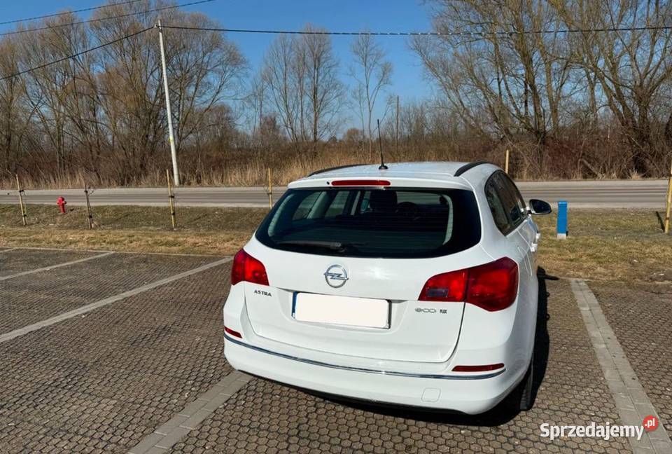 Opel Astra J Sport Tourer 14 Enjoy Tempomat ALU autoalarm Wasilków