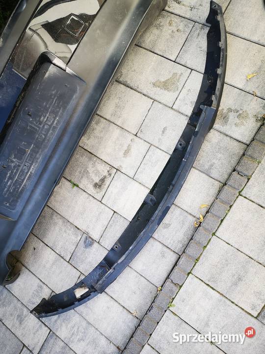 Dyfuzor przedniego zderzaka przed lift E87 BMW Kalisz