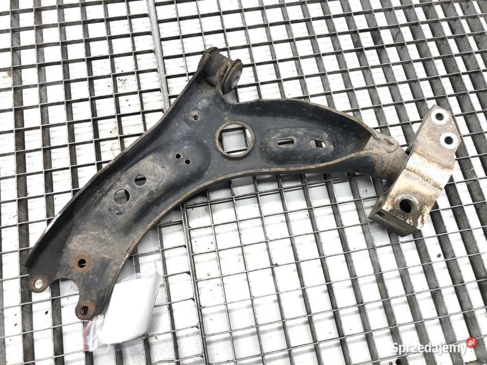 WAHACZ PRAWY PRZÓD VW PASSAT B7 Kombi 1015