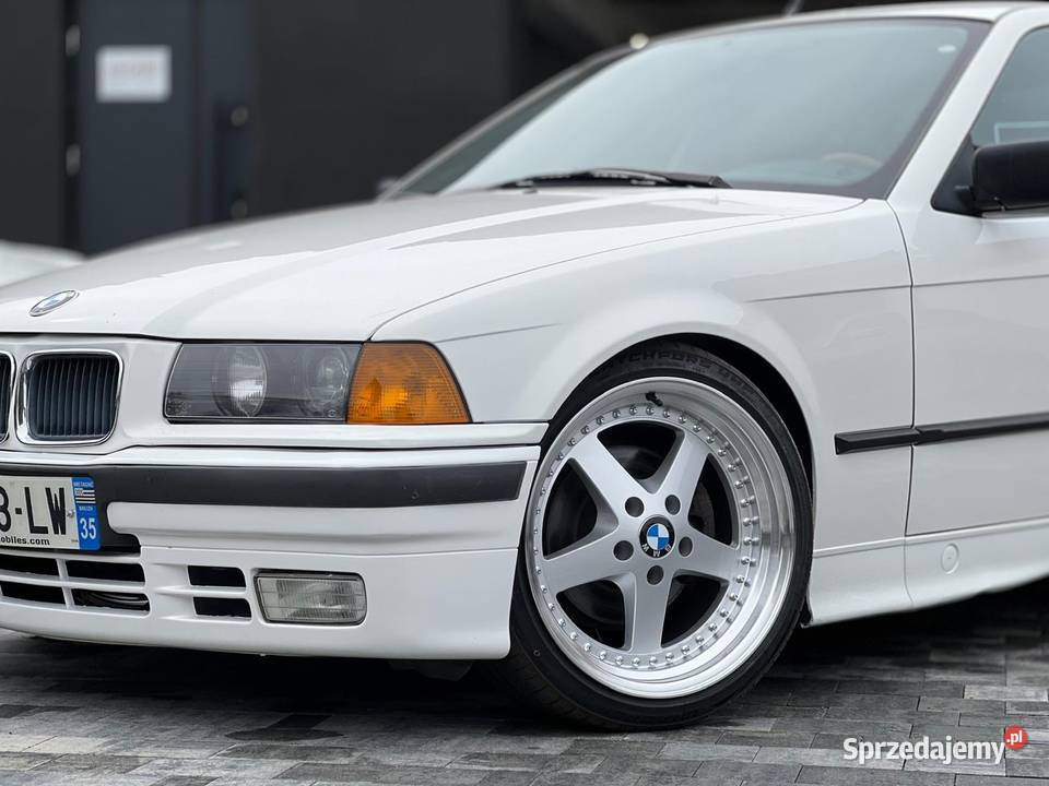 Bmw E36 320i Ideał bez rdzy w pierwszym lakierze Ostrowiec Świętokrzyski sprzedam