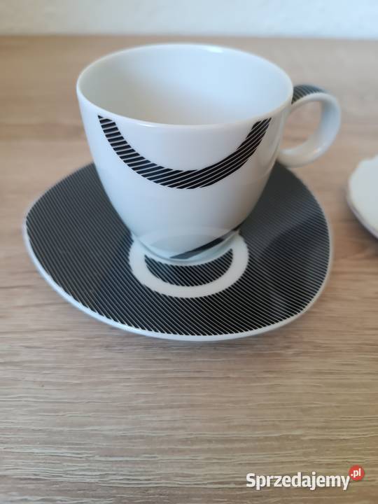Porcelanowe sygnowane małe filiżanki Antyki, Sztuka, Kolekcje Gorlice