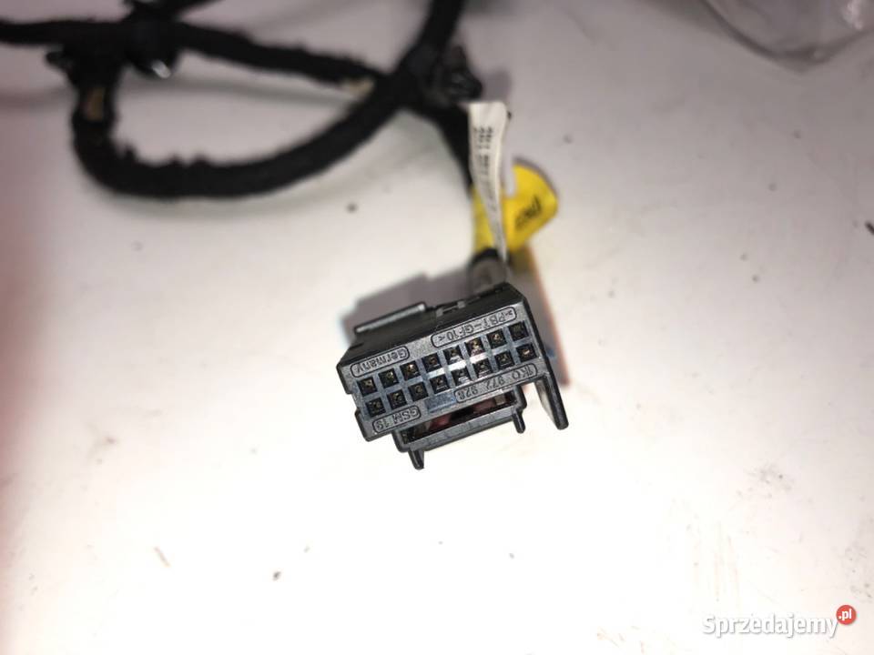 LUSTERKO PRAWY AUDI A8 D5 SedanLimuzyna LY9T osobowe