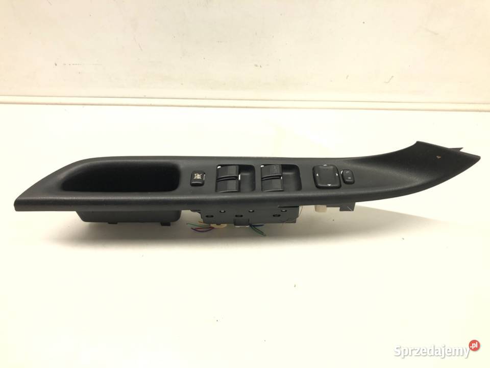 PRZEŁĄCZNIK SZYB MAZDA 6 GG 0208 Hatchback osobowe sprzedam