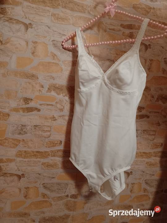 8B Triumph Ekskluzywne białe Body modelujące z 80cm małopolskie Kraków sprzedam