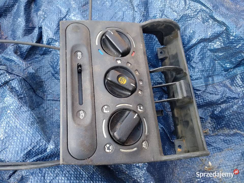 Opel Tigra A 97r panel nawiewu