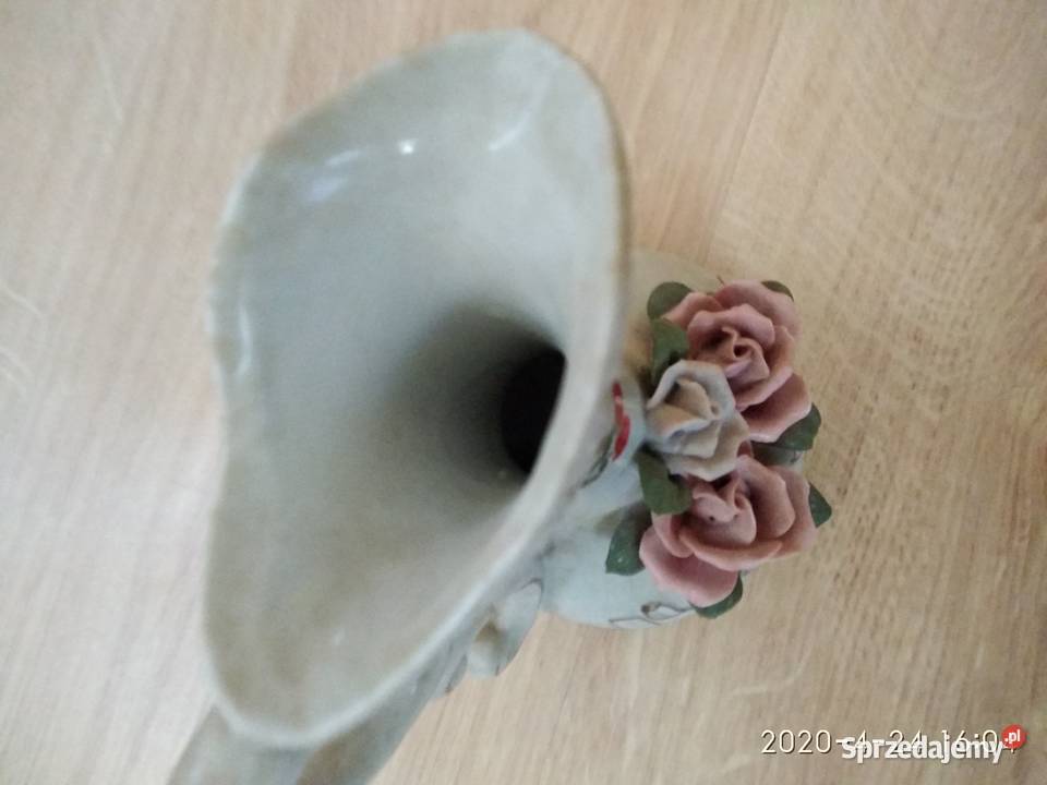 wazon dekoracyjny z różami Poznań