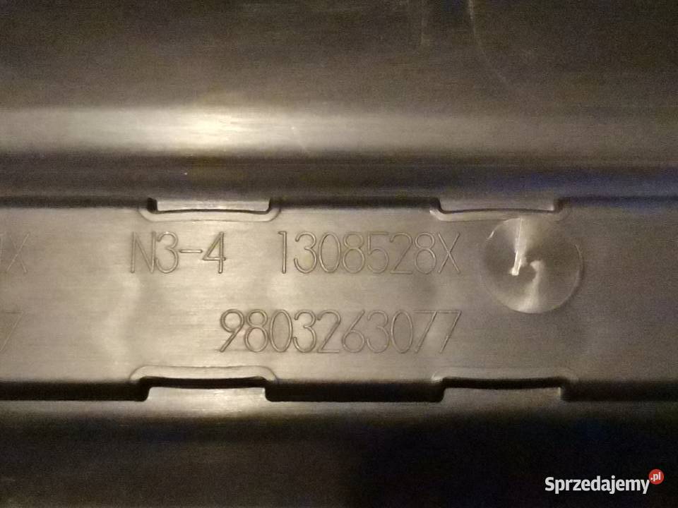 PEUGEOT 208 12 ATRAPA KRATKA ŚRODKOWA ZDERZAKA Międzychód