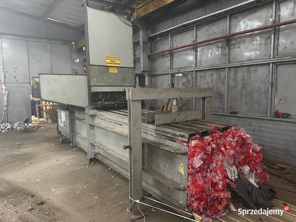 Belownica prasa kanałowa automatyczna do foli Drzewica