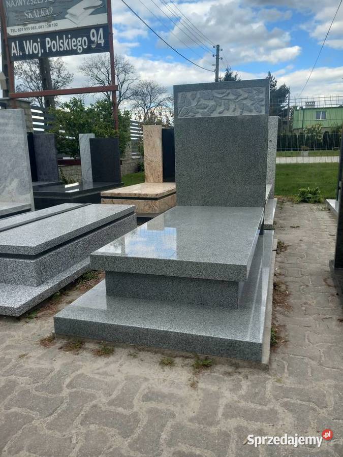 Nagrobek ziemny Kuru Grey rzeźba 8 Strzegom