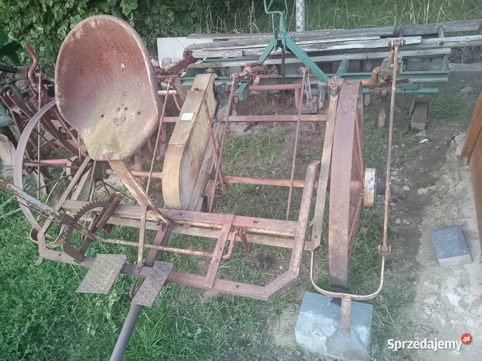 Przegrabiarka konna dyszel do traktora nieuszkodzony Rudniki