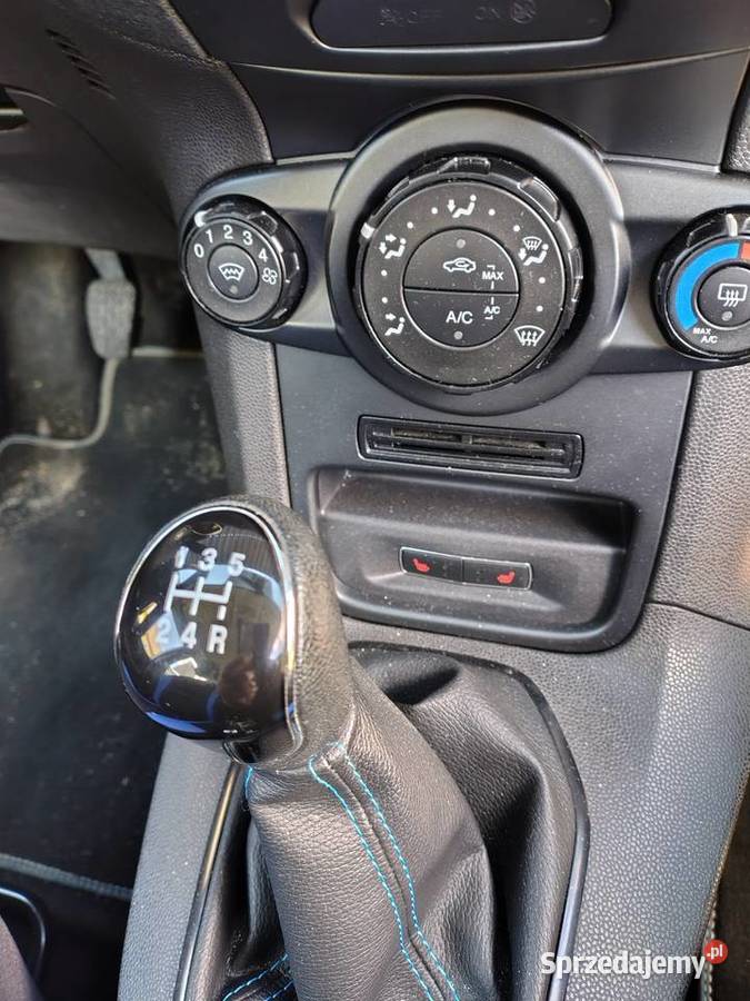 Ford Fiesta MK7 2017 10 Duratec Rok produkcji 2017 Brukalice