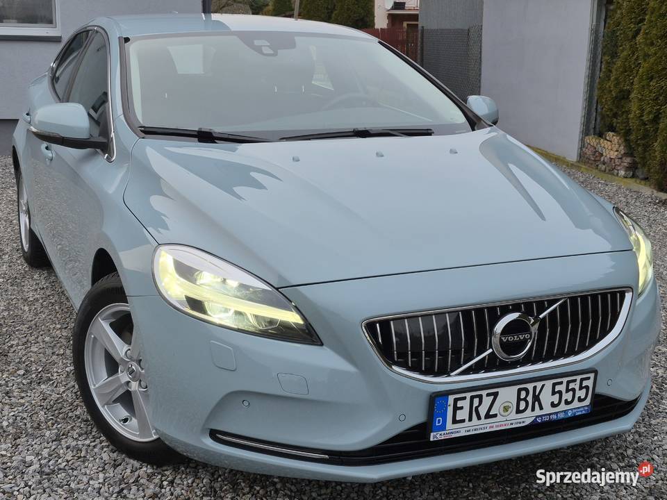 Volvo V40 20 benzyna 152Inscription wspomaganie kierownicy