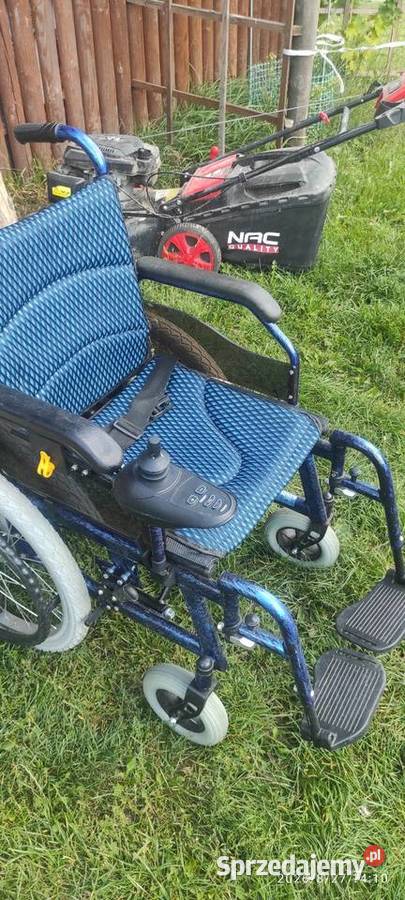 Wózek inwalidzki elektryczny osoby