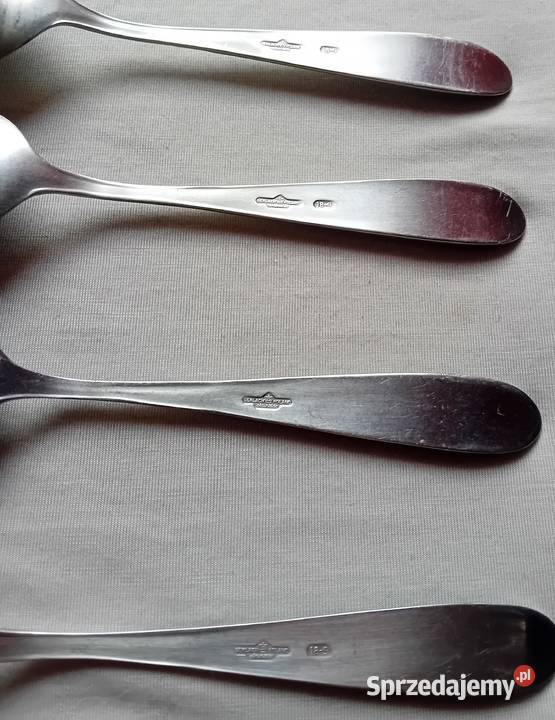 Zestaw 4 łyżek stołowych ze stali nierdzewnej Koźminek