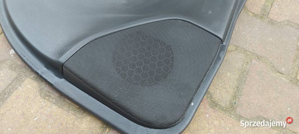 Tapicerka maskownica lewy tył mercedes w203 Zbąszyń