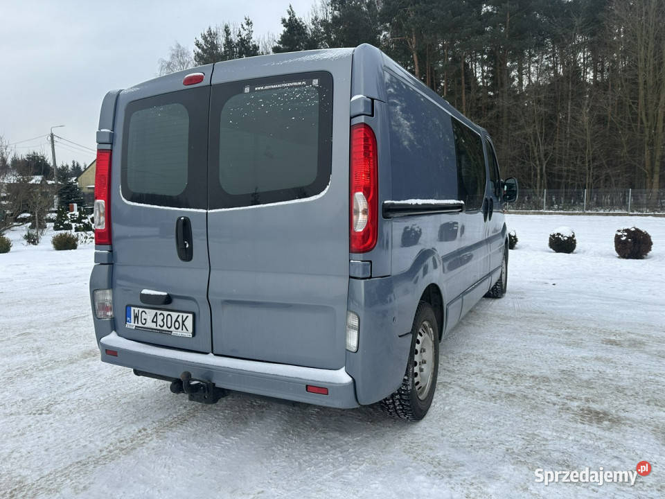 Opel Vivaro I 20012014 światła przeciwmgielne