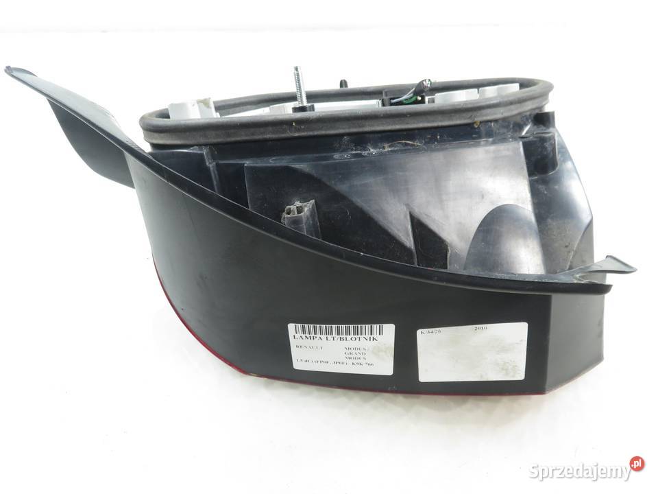 LAMPA LEWA TYLNA RENAULT MODUS 8200658411R
