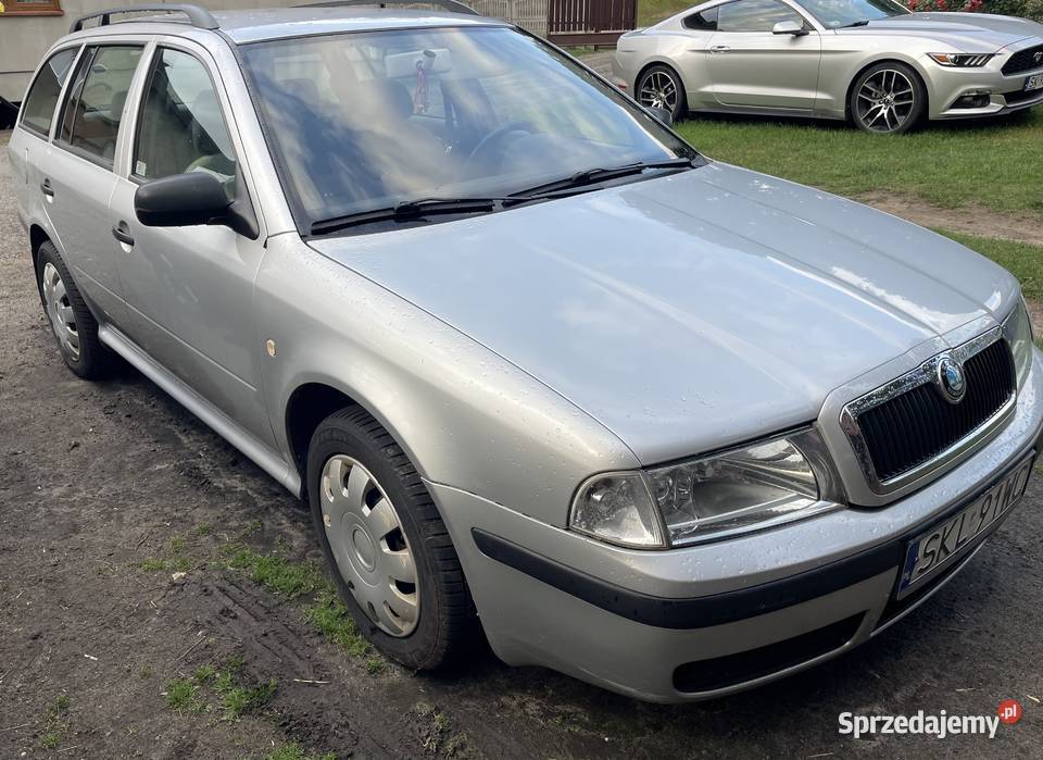Skoda octavia 2 kombi 16 Przystajń