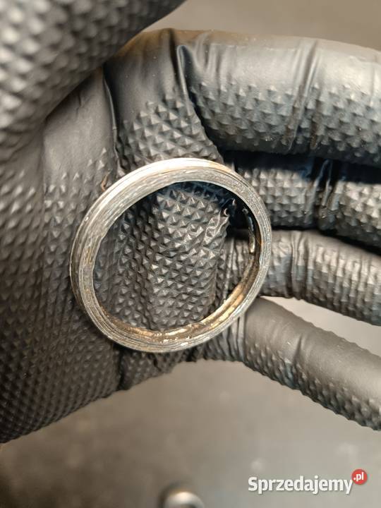 Uszczelka łącznik dyfuzor cylinder silnik części Gołaczewy sprzedam