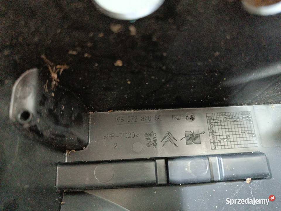 OBUDOWA SKRZYNKI BEZPIECZNIKÓW CITROEN C3 Skrzynki bezpieczników