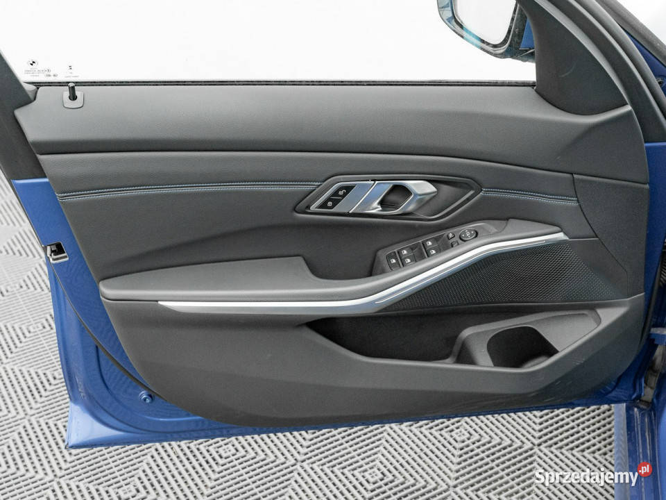 BMW 318 WJ5952L318i M Sport Podgrzf Kcof LED autoalarm pomorskie Gdańsk