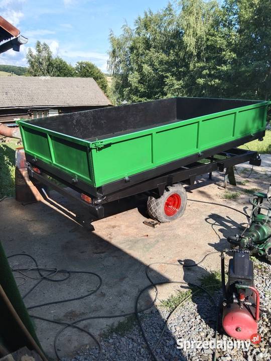 Przyczepa z kiprem do tyłu podkarpackie Glinik
