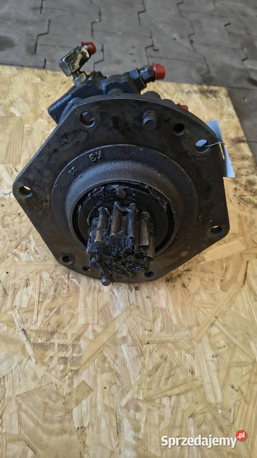 Silnik Obrotu Komatsu Pc35 Staszów