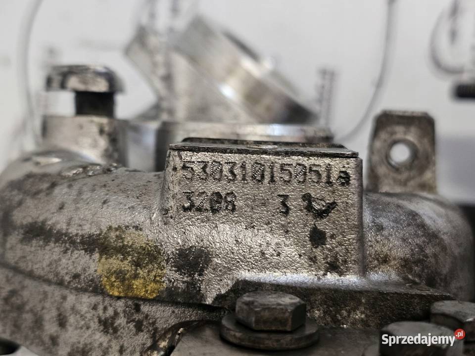 PASSAT GOLF 20 TDI CBA CBAB 140 10r Kielce