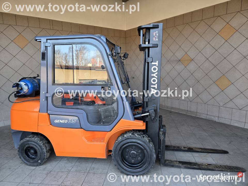 Wózek widłowy TOYOTA 7FGJF35 kabina 3500 TOYOTA Mysłowice