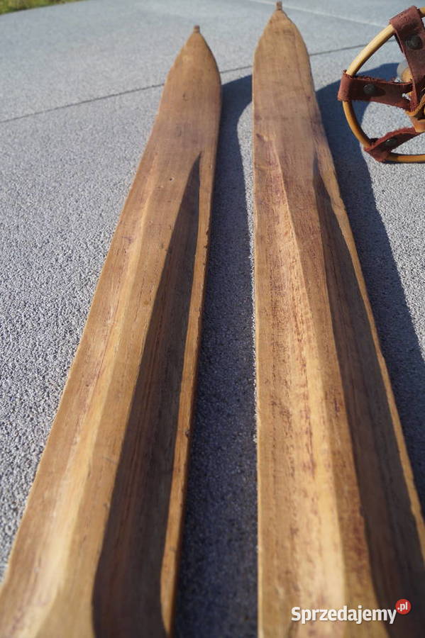 Stare narty jesionowe 160 kijki Pruchnik