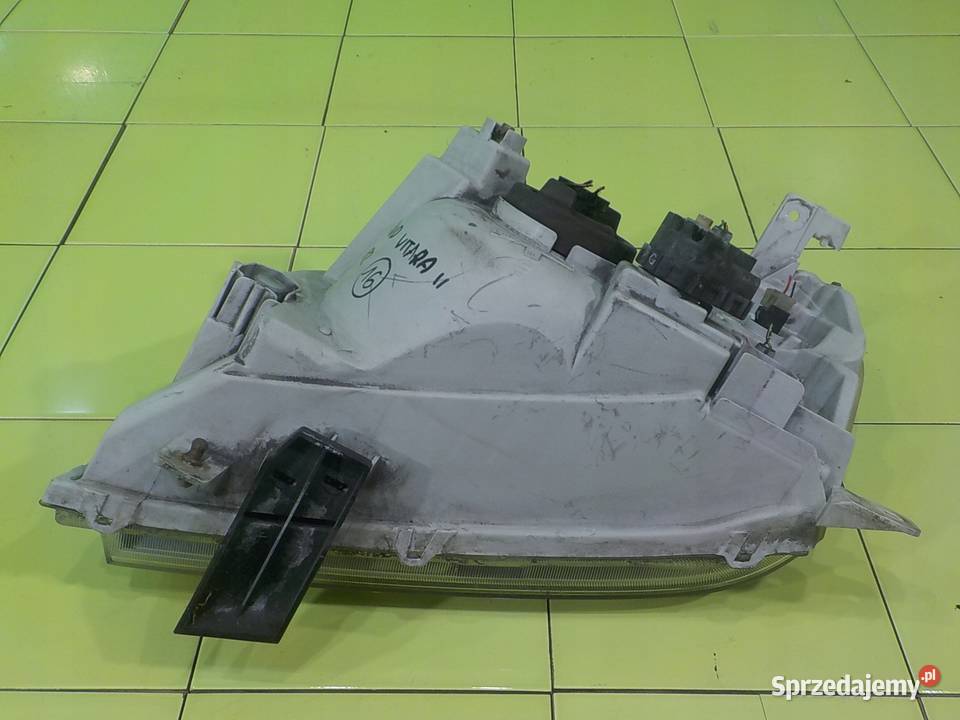 SUZUKI GRAND VITARA II LIFT 10r 5D lampa prawa Suków sprzedam